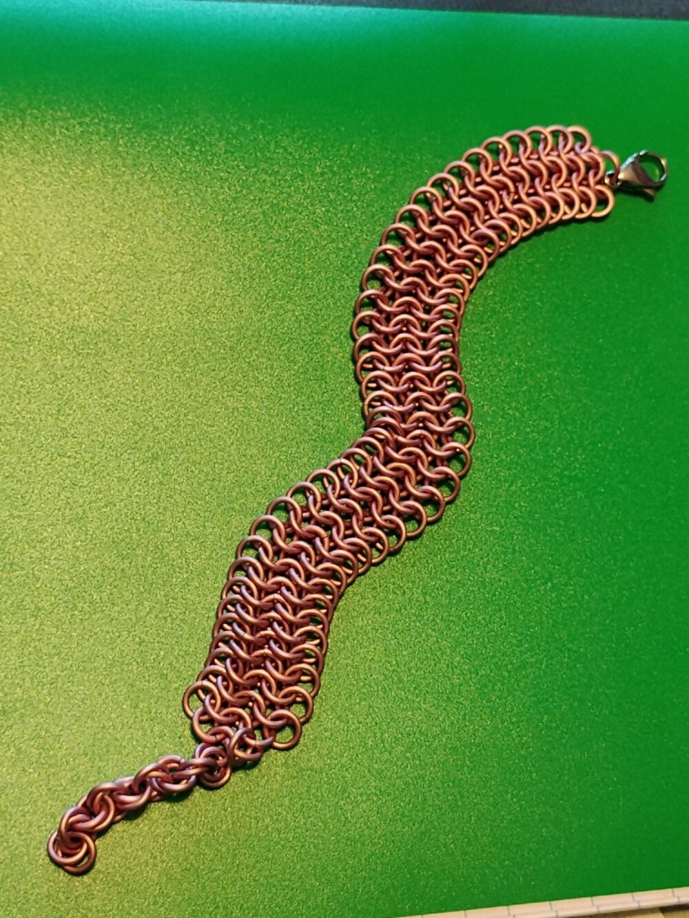 Light pink chain mail bracelet - Picture 4 of 8